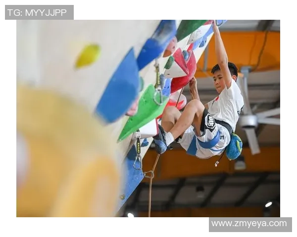 成都攀岩队探索边路渗透新战术推动攀岩运动发展与创新 成都攀岩队探索边路渗透新战术推动攀岩运动发展与创新